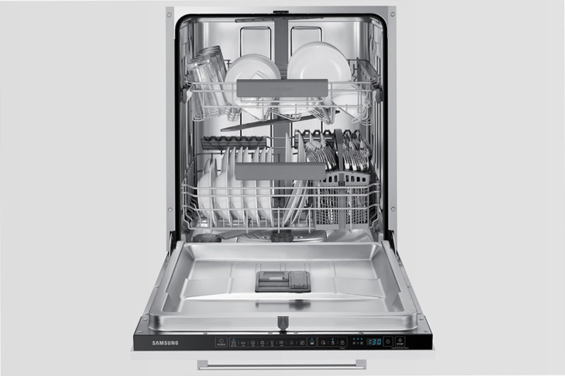 Lavastoviglie Samsung DW60A8040BB - Efficienza energetica e funzionalità avanzate C 13 Incasso