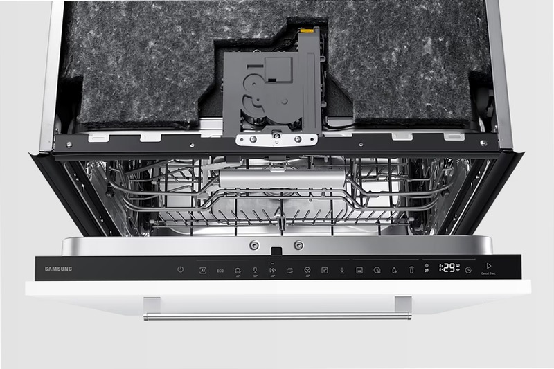 Lavastoviglie Samsung Serie 80 AI DW80H77H3B0 A 14 Bianco Incasso