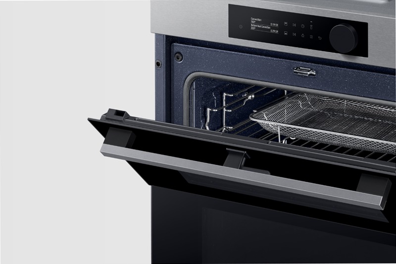 Forno Dual Cook Flex™ Serie 5 NV7B5740TBS | Samsung IT 76 A Beige