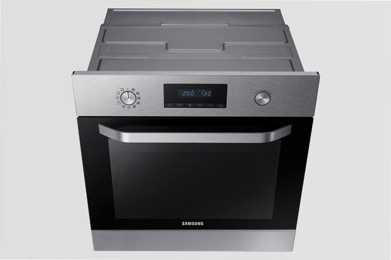 Forno Multifunzione Serie Avant NV70K2341RS | Samsung IT 70 A