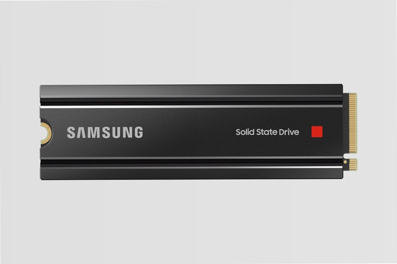 980 PRO NVMe 1TB con Dissipatore di Calore 7000MB/s 7000MB/s