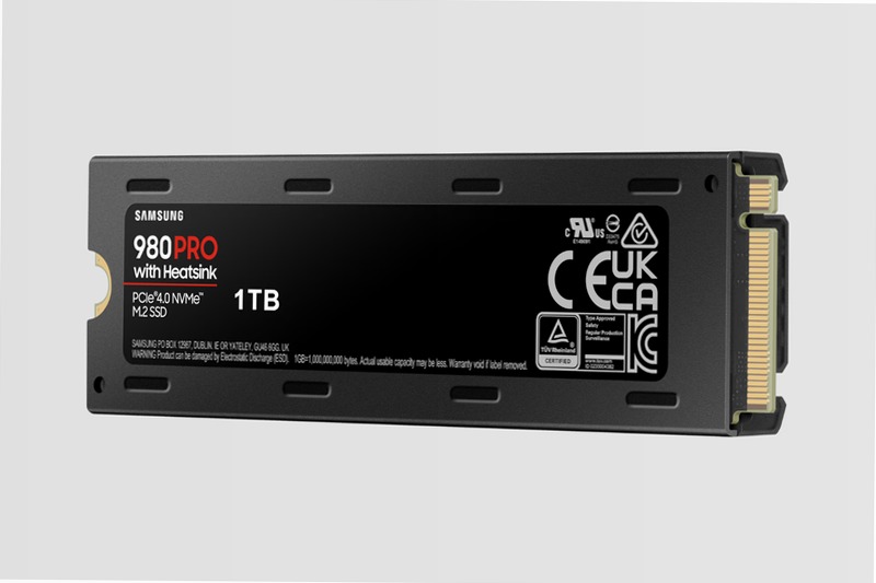 980 PRO NVMe 1TB con Dissipatore di Calore 7000MB/s 7000MB/s