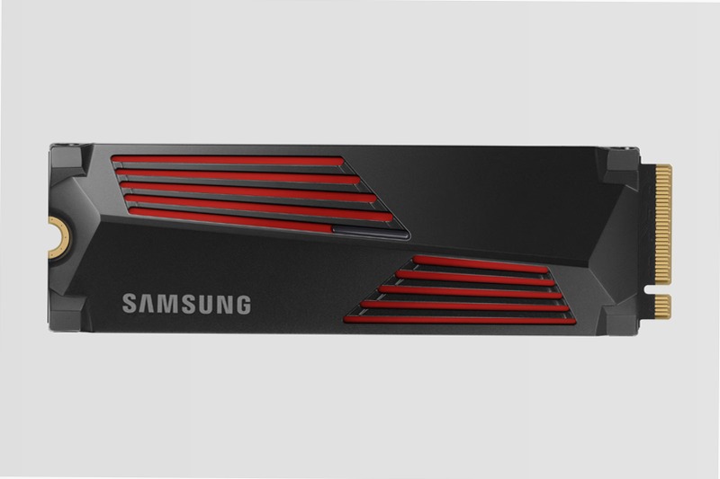 990 PRO NVMe 4TB con dissipatore: Velocità e efficienza al massimo 7450MB/s 7450MB/s
