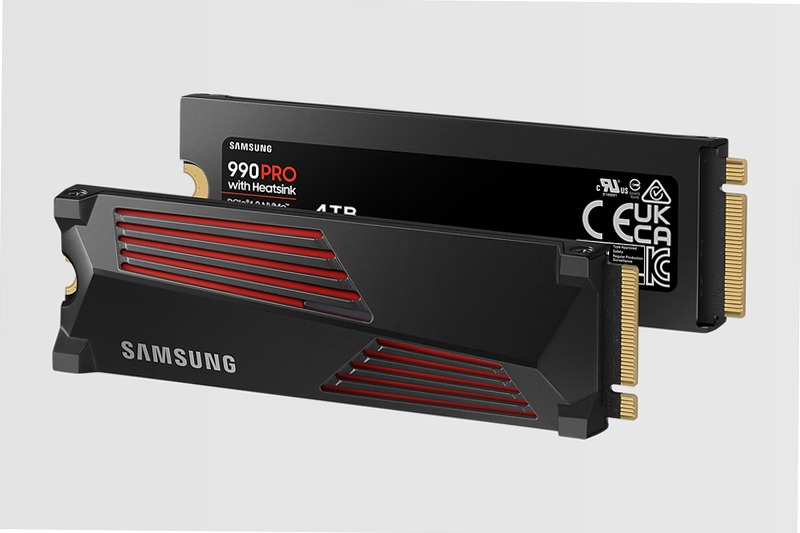 990 PRO NVMe 4TB con Dissipatore di Calore Interno