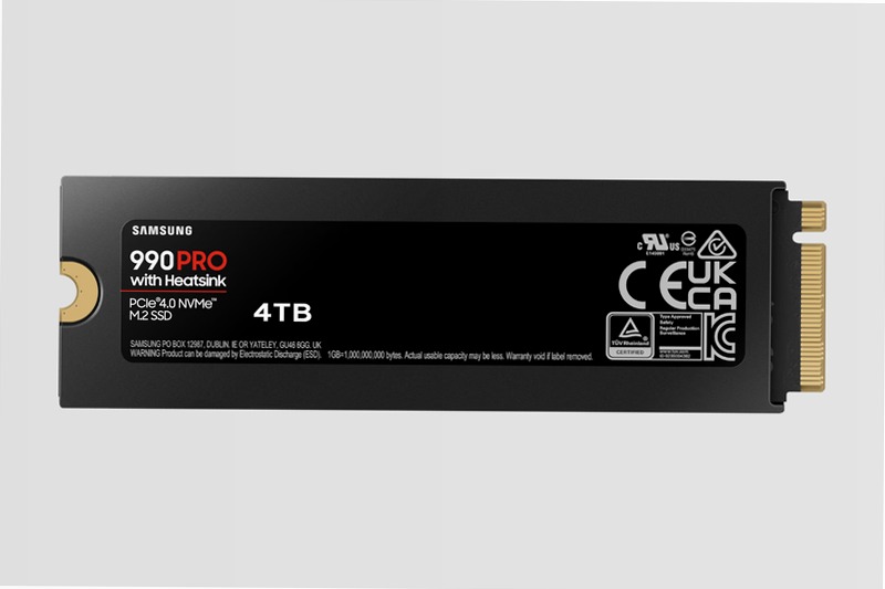 990 PRO NVMe 4TB con dissipatore: Velocità e efficienza al massimo 7450MB/s 7450MB/s