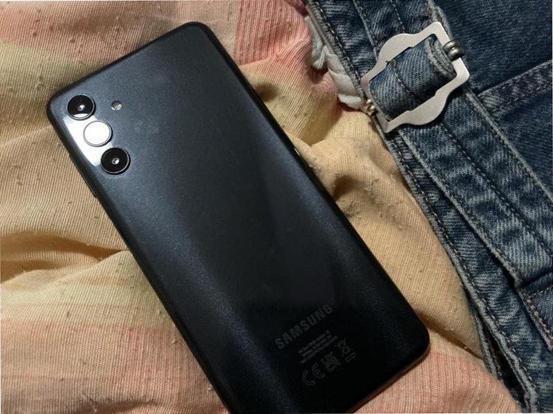 Galaxy A04s - Smartphone Moderno e Potente 6.5" 4GB Nero