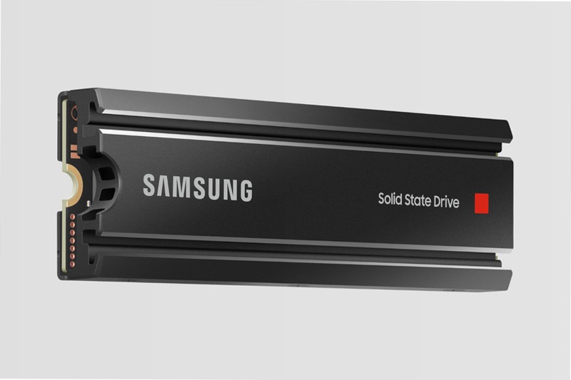 980 PRO NVMe 2TB con Dissipatore di Calore 7000MB/s 7000MB/s