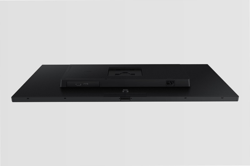 Monitor HRM ViewFinity S7 - S70D da 32" Nero VA