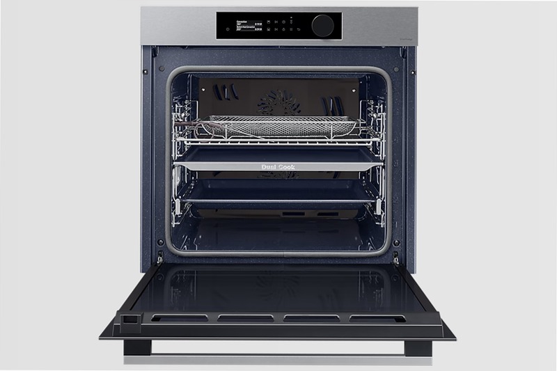 Forno BESPOKE Dual Cook Serie 5 NV7B5640TBK | Samsung Italia A