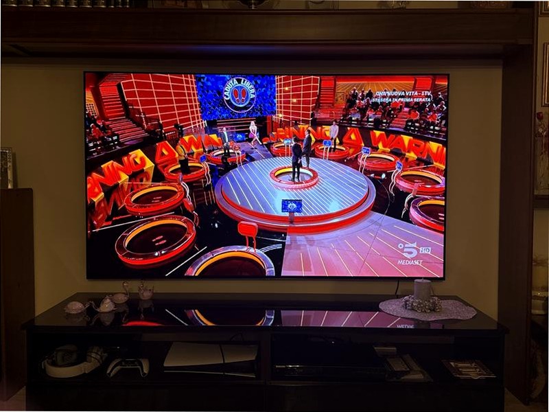 42" OLED S90F 4K Vision AI Smart TV (2025) Nero