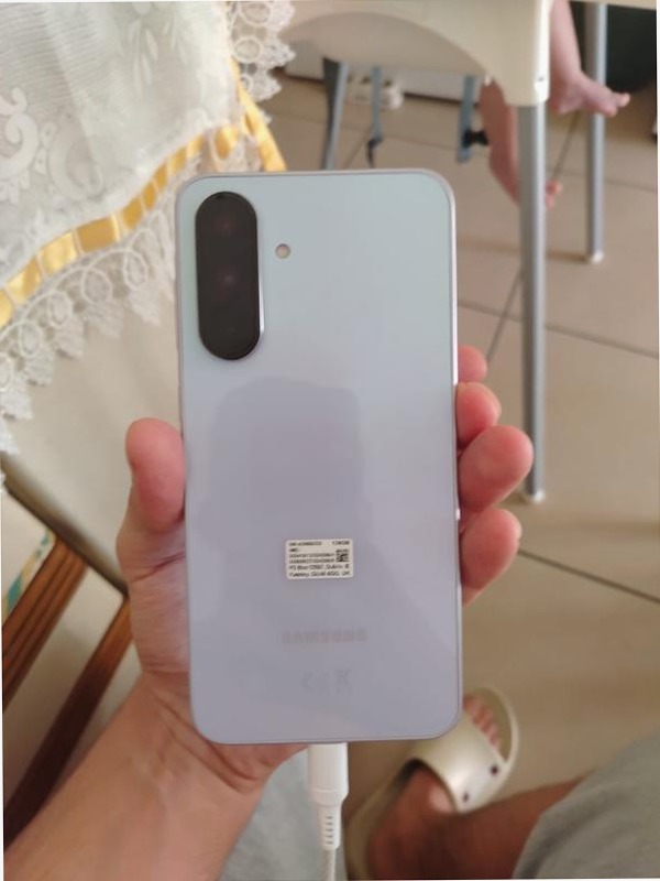 Galaxy A36 5G - Sfoglia con Stile 6.7" 8GB