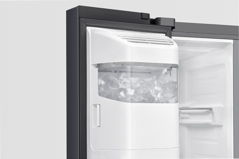 Frigorifero Side By Side Samsung RS70F64KEFEF E