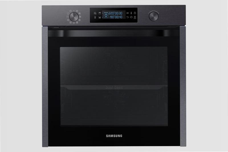 Forno Dual Cook NV75K5541RM | Samsung IT 75 A Nero