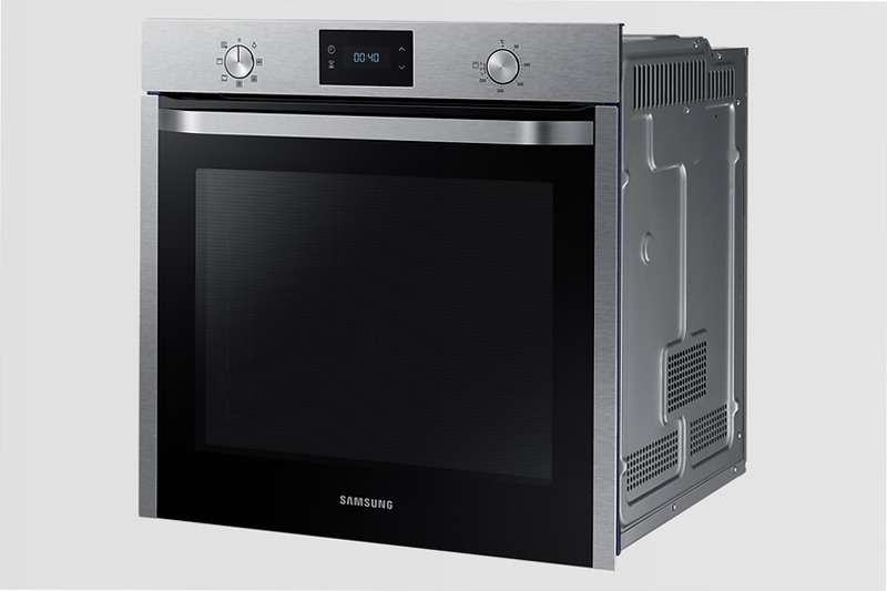 Forno Multifunzione Serie Avant NV75K3340RS | Samsung IT A