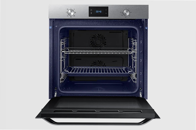 Forno Multifunzione Serie Avant NV75K3340RS | Samsung IT A
