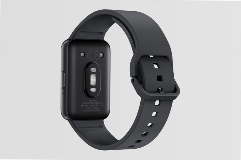Galaxy Fit3: Monitoraggio delle attività e visualizzazione della batteria Grigio