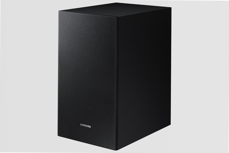 Soundbar HW-R530 2.1Ch - Sounding Powerful and Wireless 5.1 290w