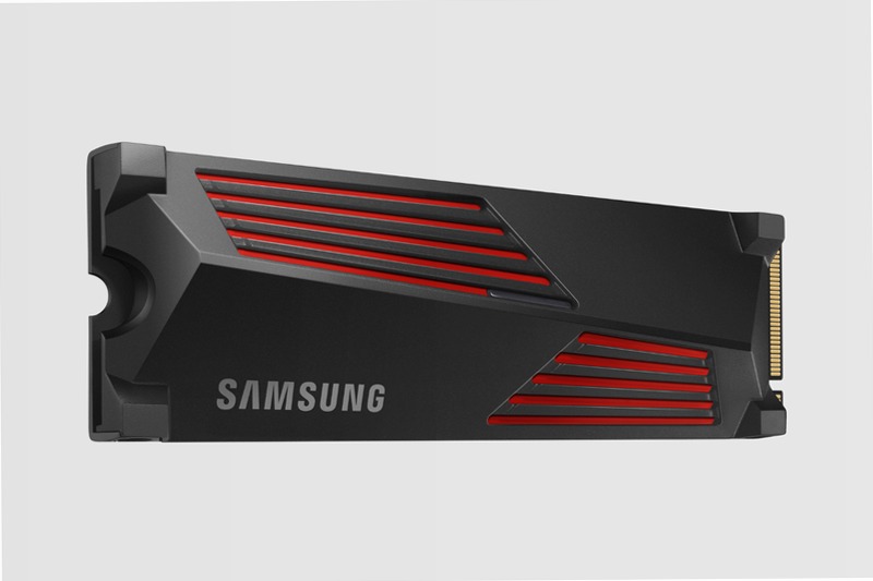 990 PRO NVMe 2TB con dissipatore: Velocità e efficienza al massimo 7450MB/s 7450MB/s