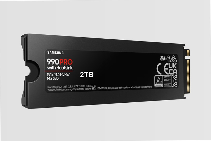 990 PRO NVMe 2TB con dissipatore: Velocità e efficienza al massimo 7450MB/s 7450MB/s