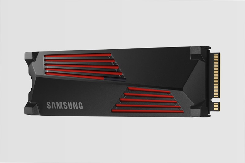 990 PRO NVMe 2TB con dissipatore: Velocità e efficienza al massimo 7450MB/s 7450MB/s
