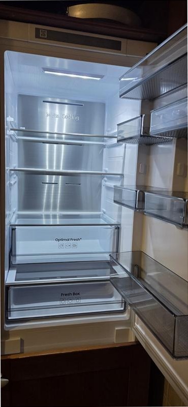 Frigorifero Combinato F1rst 60 AI - 1.78m², 264L No Frost Bianco C Incasso