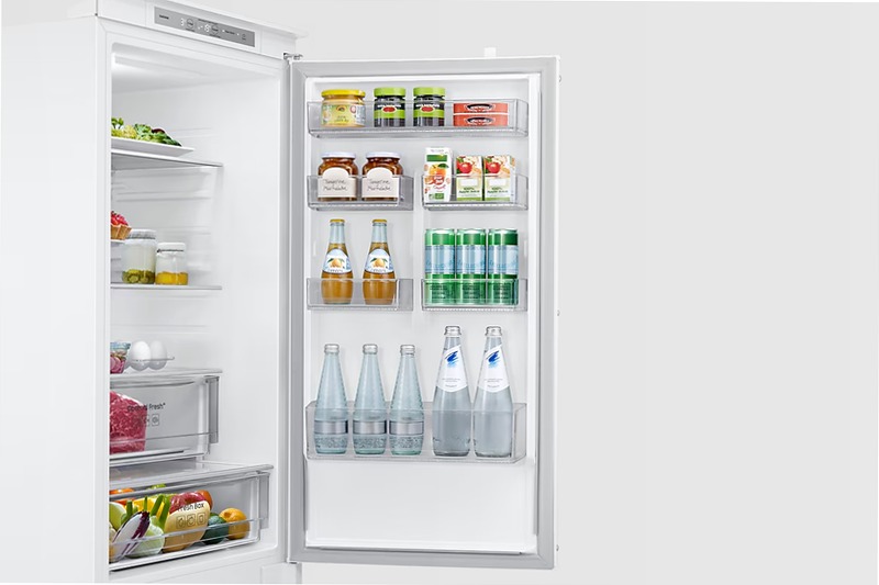 Frigorifero Combinato F1rst 60 AI - 1.78m², 264L No Frost Bianco C Incasso