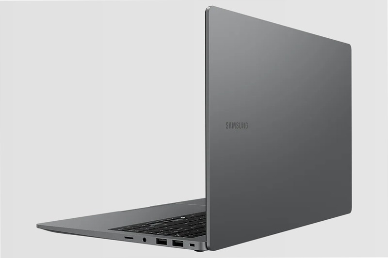 Galaxy Book5 (15.6”, Ultra 7, 32GB) 32 32GB Windows 15.6