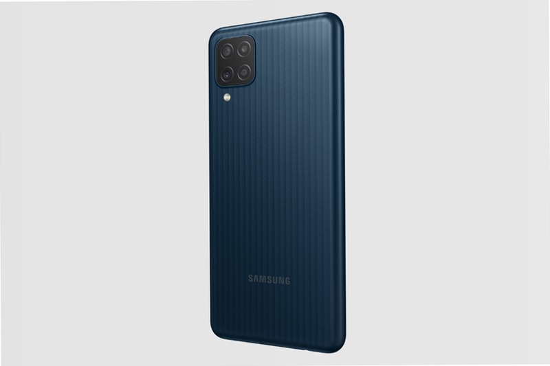 Galaxy M12 - Display e Batteria Potenti 6.5" 4GB 4GB Nero