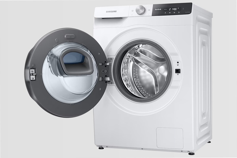 Lavatrice Samsung AI Control UltraWash 8 Kg 8kg Bianco