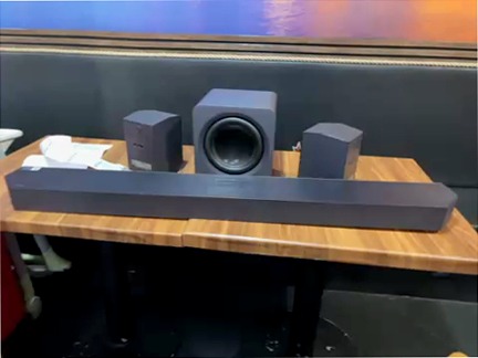 Q-series HW-Q990F: Sinfonia di Suoni Immersiva