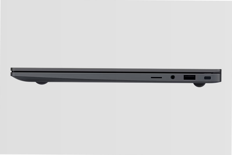 Galaxy Book4 (15.6", Core 5, 8GB) 8 2 TB Windows 15.6" 8GB