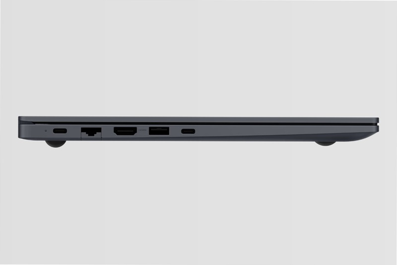Galaxy Book4 (15.6", Core i5, 8GB) 15.6 8 2 TB Windows