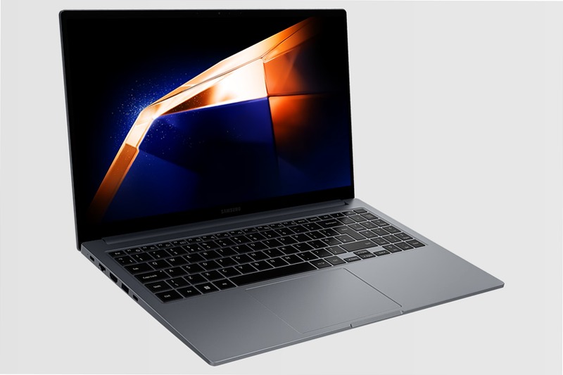 Galaxy Book4 (15.6", Core 5, 8GB) 8 2 TB Windows 15.6" 8GB