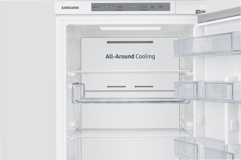 Frigorifero Combinato Samsung F1RST™ - 267L Total No Frost E