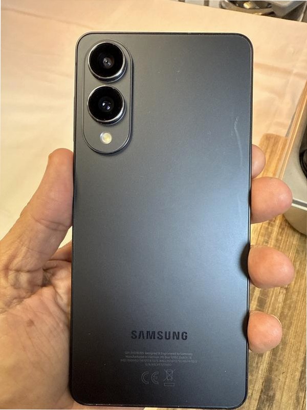Migliora il tuo Galaxy con l’upgrade | Samsung Galaxy S24 Ultra | Samsung Italia 12GB 12GB Nero