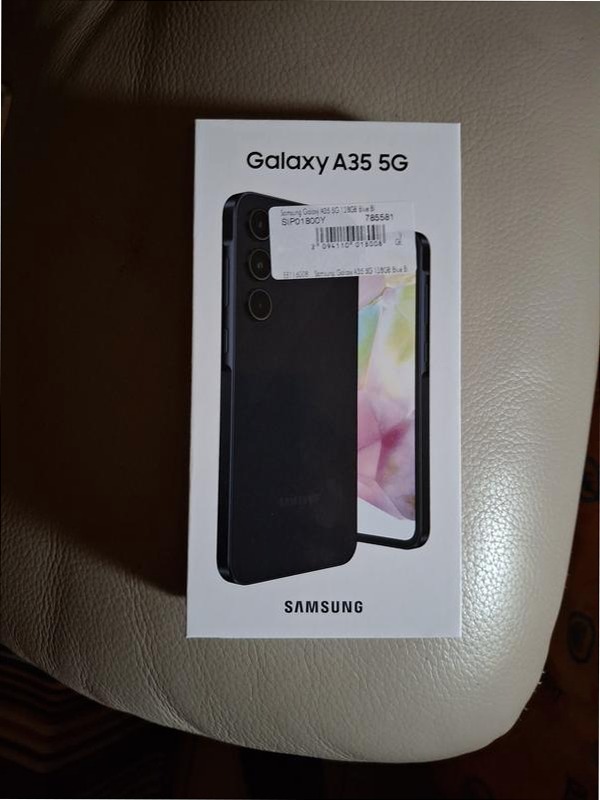 Galaxy A35 5G - Stile Moderno e Fotocellulare 8GB Blu