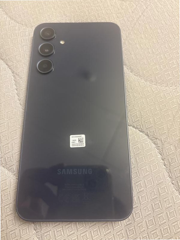 Galaxy A35 5G - Stile Moderno e Fotocellulare 8GB Blu
