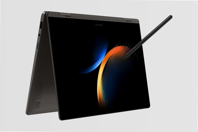 Galaxy Book3 360 - i5 8GB 13.3” 8 Windows