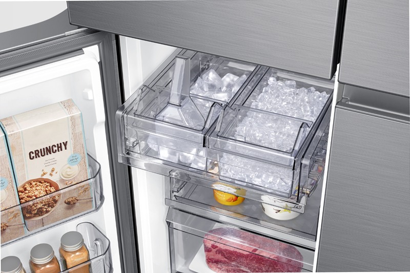 4 Porte Serie RF9000AC Beverage Showcase
