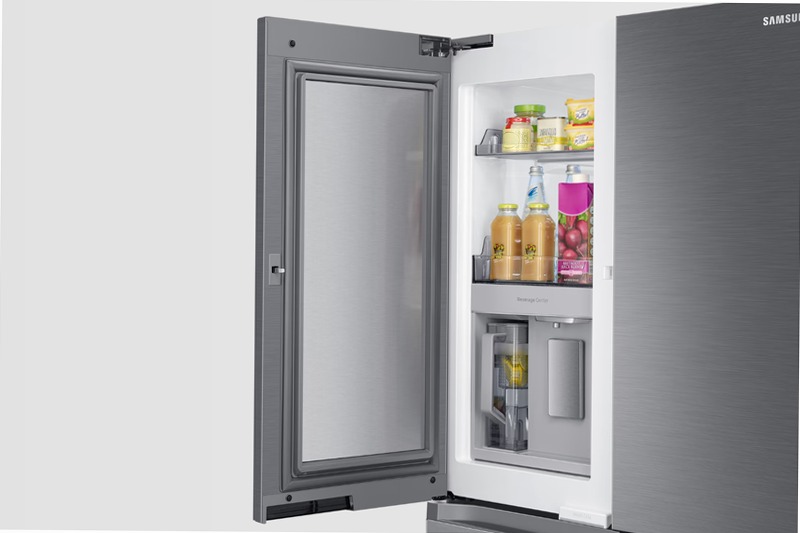 4 Porte Serie RF9000AC Beverage Showcase