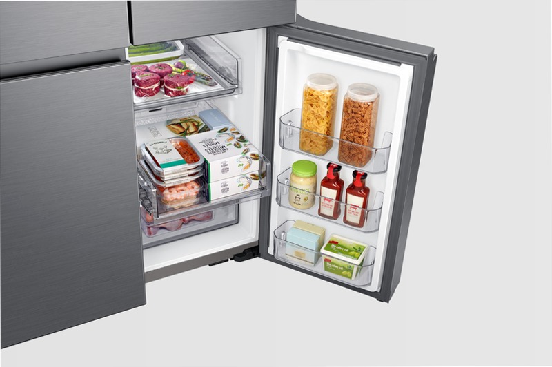 4 Porte Serie RF9000AC Beverage Showcase