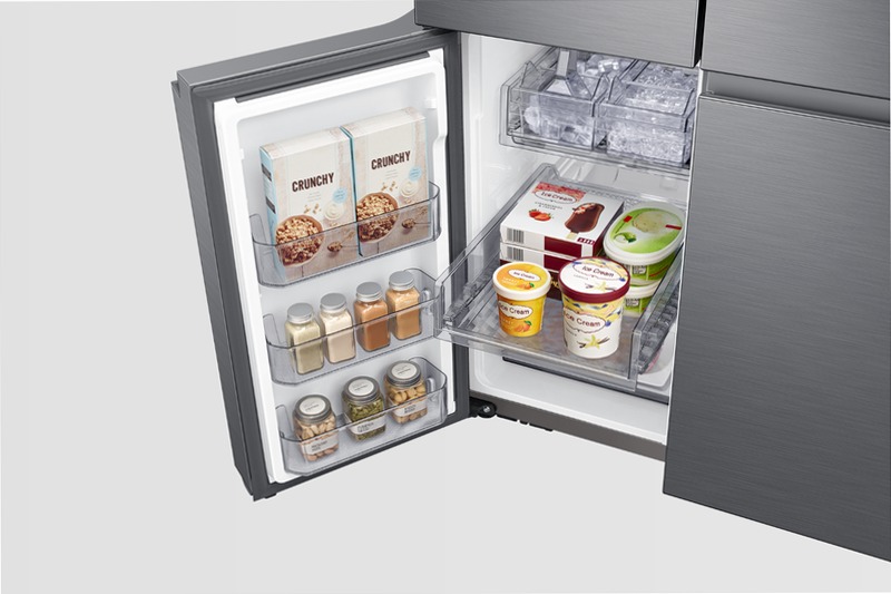 4 Porte Serie RF9000AC Beverage Showcase