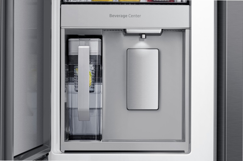 4 Porte Serie RF9000AC Beverage Showcase