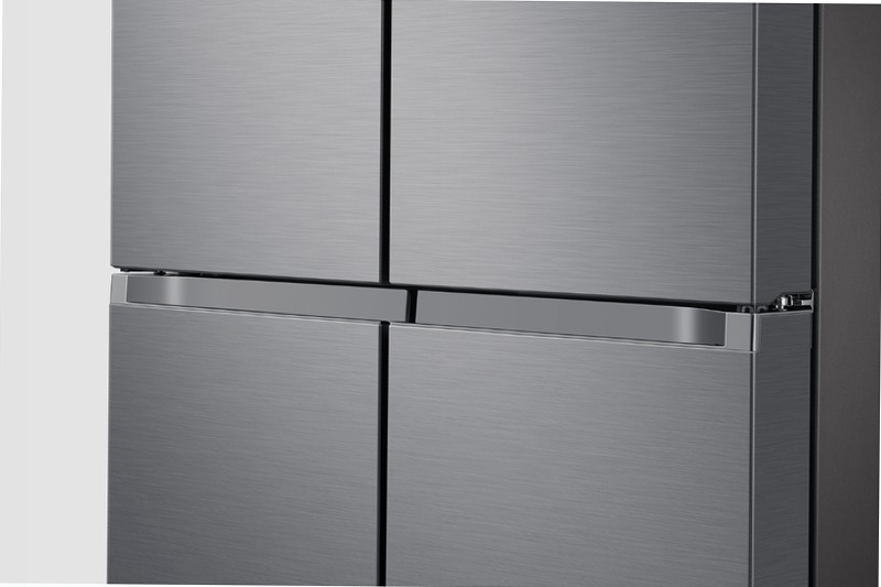 4 Porte Serie RF9000AC Beverage Showcase
