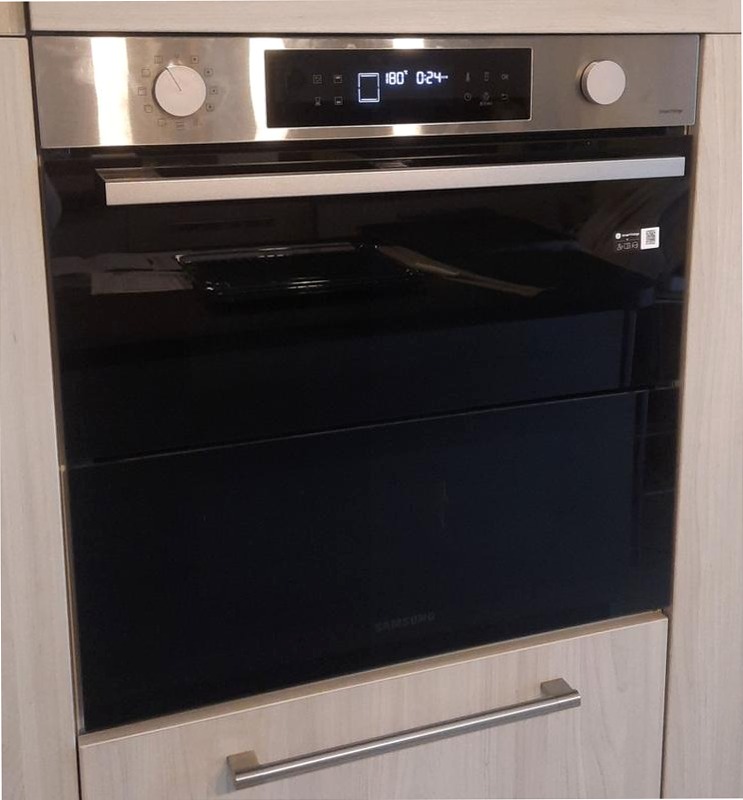 Forno Samsung Dual Cook Flex™ Serie 4 76L A