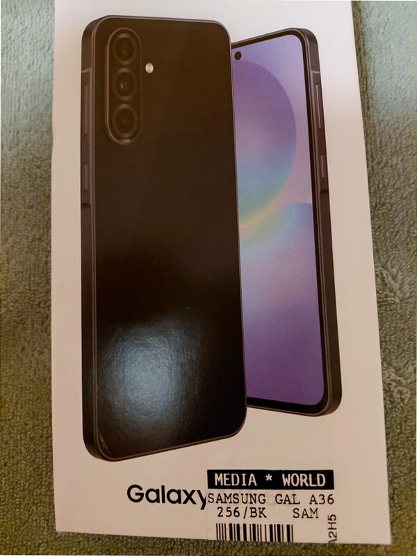 Galaxy A36 5G - Sfoglia con Stile 6.7" Nero