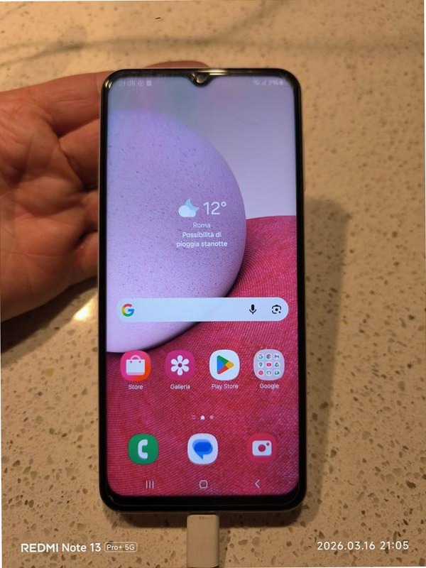 Galaxy A13 - Schermo 6.6 pollici e sistema fotocamera quadruple 6.6" 8GB Bianco
