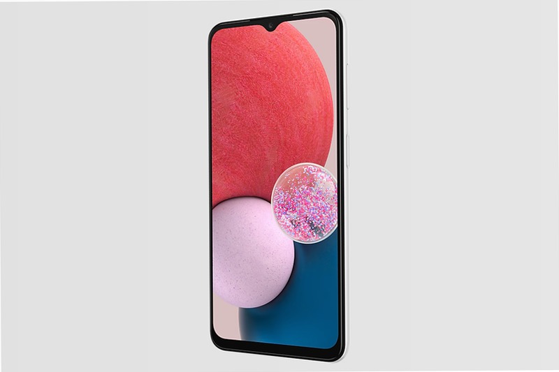Galaxy A13 - Schermo 6.6 pollici e sistema fotocamera quadruple 6.6" 8GB Bianco
