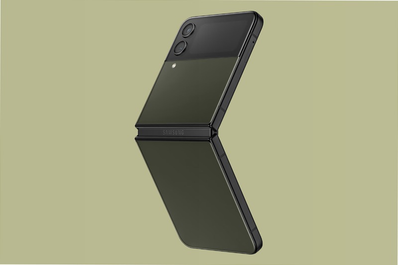 Galaxy Z Flip4 Bespoke Edition Khaki Front 256GB 8GB Nero