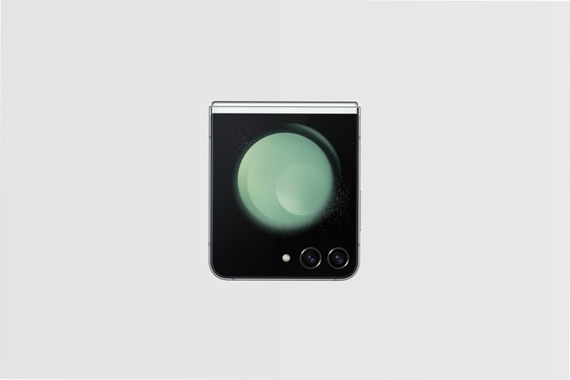 Galaxy Z Flip5: Il tuo nuovo portatile per selfies 512GB 8GB Verde